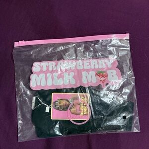 Strawberry Milk Mob Sporty Bottom